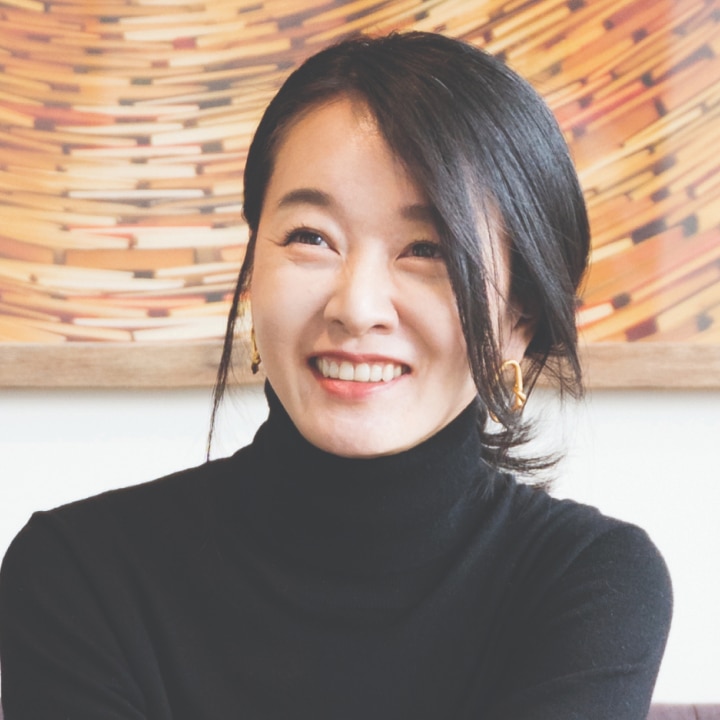 A professional headshot of Songyee Yoon.
